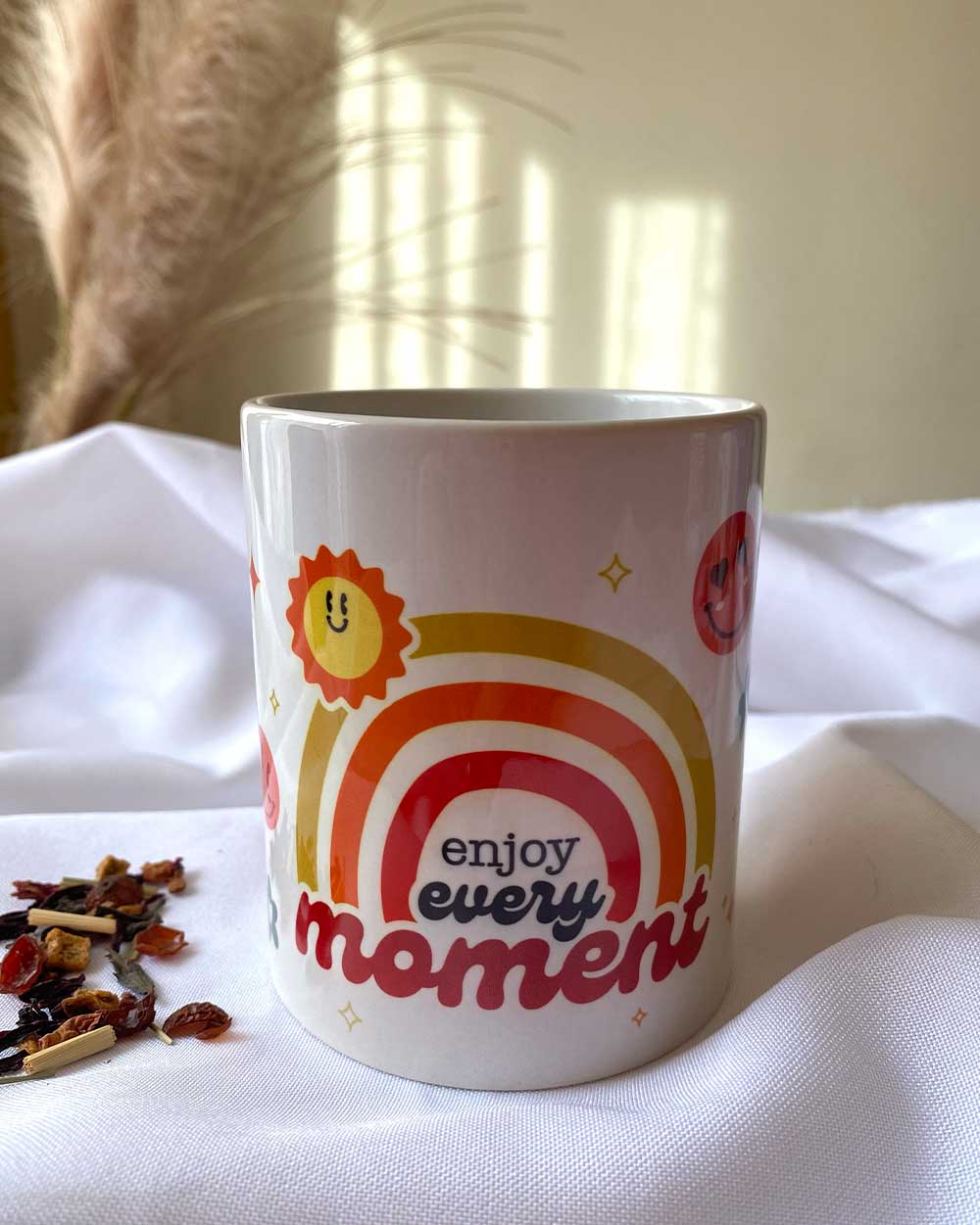 Taza Moment Tea mango dorado 11 OZ